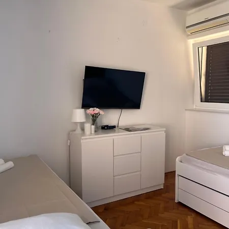 Falcon Apartman *